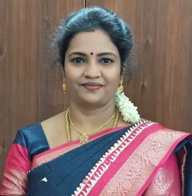 Dr. R. Parkavi